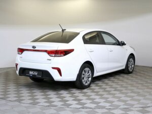 Kia Rio 2019 1.6 AT (123 л.с.) Luxe c пробегом - фото 5