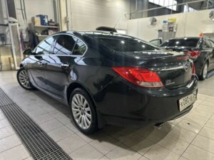 Opel Insignia 2011 2.0 AT (220 л.с.) Cosmo c пробегом - фото 2