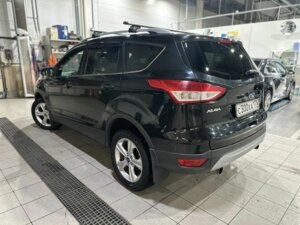 Ford Kuga 2014 1.6 AT (150 л.с.) 4WD Trend Plus c пробегом - фото 4