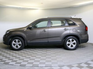 Kia Sorento 2013 2.4 AT (175 л.с.) 4WD Luxe c пробегом - фото 8