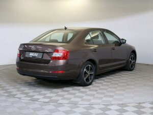 Skoda Octavia 2016 1.8 AMT (180 л.с.) Style c пробегом - фото 5