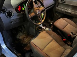 Mitsubishi Colt 2007 CZ3 1.3 MT (95 л.с.) Invite c пробегом - фото 3