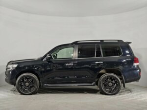 Toyota Land Cruiser 2018 4.5d AT (249 л.с.) 4WD Престиж c пробегом - фото 2