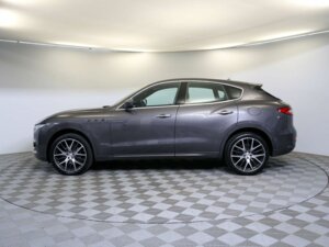 Maserati Levante 2018 Diesel 3.0d AT (275 л.с.) 4WD  c пробегом - фото 8