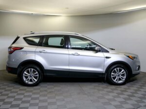 Ford Kuga 2017 2.5 AT (150 л.с.) Trend c пробегом - фото 4