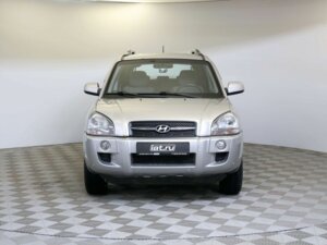 Hyundai Tucson 2006 2.0 AT (140 л.с.) 4WD 2.0 AT 4WD GLS c пробегом - фото 2