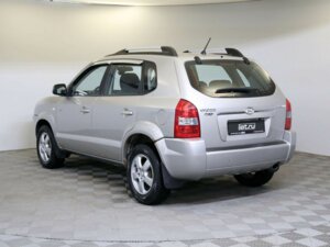 Hyundai Tucson 2006 2.0 AT (140 л.с.) 4WD 2.0 AT 4WD GLS c пробегом - фото 7