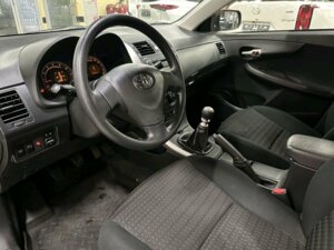 Toyota Corolla 2008 1.6 MT (124 л.с.) Комфорт c пробегом - фото 5