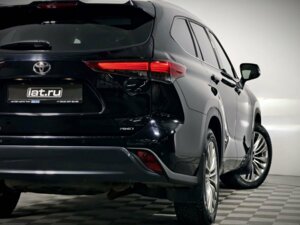 Toyota Highlander 2022 3.5 AT (249 л.с.) 4WD Люкс Safety (2020-2021) c пробегом - фото 3