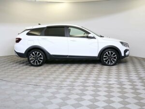 Lada (ВАЗ) Vesta 2024 SW Cross 1.8 CVT (122 л.с.) Life'24 (без ESP) c пробегом - фото 4