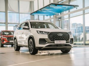 Новый Chery Tiggo 8 Pro Max 2025 2.0 AMT (197 л.с.) 4WD Ultimate 4WD  - фото 3