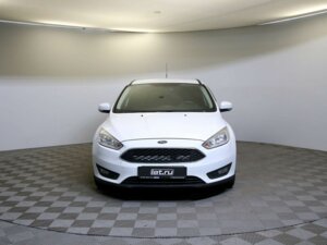 Ford Focus 2015 1.6 MT (105 л.с.) Trend c пробегом - фото 2