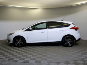 Ford Focus 2015 1.6 MT (105 л.с.) Trend c пробегом - фото 8