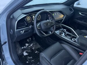 Geely Tugella 2022 2.0 AT (238 л.с.) 4WD Flagship c пробегом - фото 3