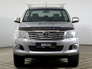Toyota Hilux 2015 2.5d MT (144 л.с.) 4WD Элеганс c пробегом - фото 2