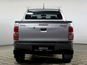 Toyota Hilux 2015 2.5d MT (144 л.с.) 4WD Элеганс c пробегом - фото 6