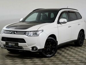 Mitsubishi Outlander 2012 2.4 CVT (167 л.с.) 4WD Ultimate c пробегом - фото 1