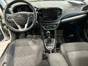 Lada (ВАЗ) Vesta 2020 SW 1.6 MT (106 л.с.) Comfort (2017-2019) c пробегом - фото 4