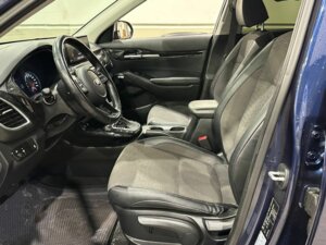 Kia Seltos 2020 2.0 CVT (149 л.с.) Luxe c пробегом - фото 4