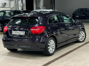 Mercedes-Benz A-Класс 2014 180 1.6 AMT (122 л.с.) A180 c пробегом - фото 3