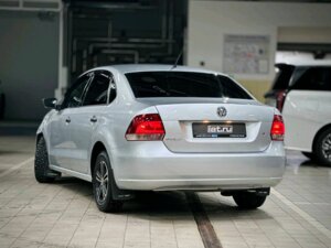 Volkswagen Polo 2012 1.6 MT (105 л.с.) Trendline c пробегом - фото 6