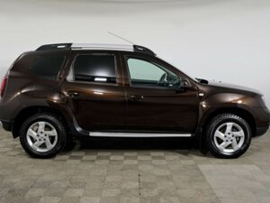 Renault Duster 2016 2.0 MT (143 л.с.) 4WD Privilege c пробегом - фото 4