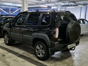 Lada (ВАЗ) Niva Travel 2023 1.7 MT (80 л.с.) 4WD Comfort Off-road'24 + Мультимедиа c пробегом - фото 2