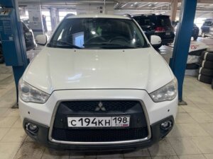 Mitsubishi ASX 2011 1.8 CVT (140 л.с.) Instyle c пробегом - фото 2