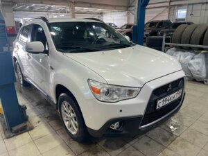 Mitsubishi ASX 2011 1.8 CVT (140 л.с.) Instyle c пробегом - фото 3