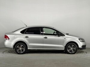 Volkswagen Polo 2012 1.6 MT (105 л.с.) Trendline c пробегом - фото 4