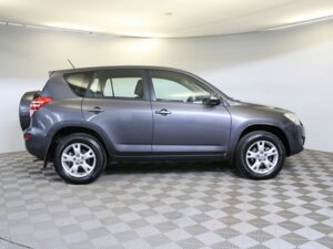 Toyota RAV4 2010 2.0 AT (152 л.с.) 4WD Сол c пробегом - фото 4