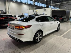 Kia Optima 2019 2.0 AT (150 л.с.) Premium c пробегом - фото 2