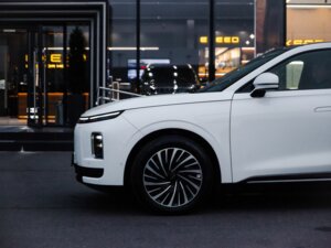 Новый Exeed Exlantix ET 2025 1.5hyb AT (469 л.с.) 4WD Top  - фото 7