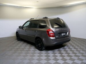 Lada (ВАЗ) Granta 2022 1.6 MT (106 л.с.) Luxe c пробегом - фото 7