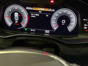 Audi A6 2022 40 TDI 2.0d AMT (204 л.с.) 4WD 40 TDI quattro S Tronic c пробегом - фото 5