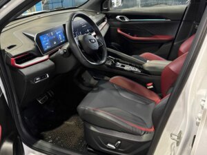 Geely Coolray 2023 1.5 AMT (147 л.с.) Flagship c пробегом - фото 3