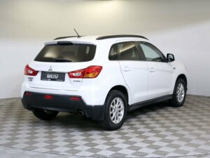 Mitsubishi ASX 2011 1.8 CVT (140 л.с.) Instyle c пробегом - фото 5