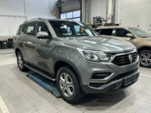 SsangYong Rexton 2019 2.2d AT (181 л.с.) 4WD  c пробегом - фото 2