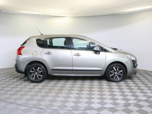 Peugeot 3008 2011 1.6 MT (120 л.с.)  c пробегом - фото 4