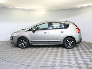 Peugeot 3008 2011 1.6 MT (120 л.с.)  c пробегом - фото 8