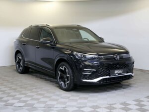 Volkswagen Tiguan 2024 L Pro 2.0 AMT (220 л.с.) 4WD R-Line Premium c пробегом - фото 3