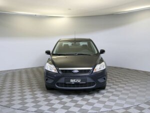 Ford Focus 2011 1.6 MT (100 л.с.) Comfort c пробегом - фото 2