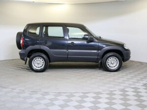 Chevrolet Niva 2018 1.7 MT (80 л.с.) 4WD L c пробегом - фото 4