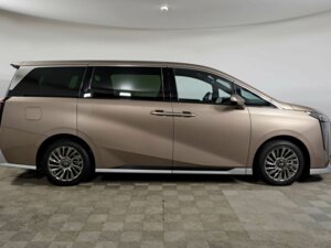 GAC M8 2024 2.0 AT (231 л.с.) GX c пробегом - фото 4