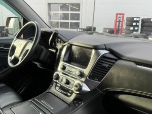 Chevrolet Tahoe 2016 6.2 AT (409 л.с.) 4WD LTZ c пробегом - фото 3