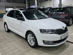 Skoda Rapid 2018 1.6 MT (90 л.с.) Style c пробегом - фото 3