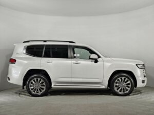 Toyota Land Cruiser 2021 3.5 AT (415 л.с.) 4WD 70th Anniversary c пробегом - фото 4