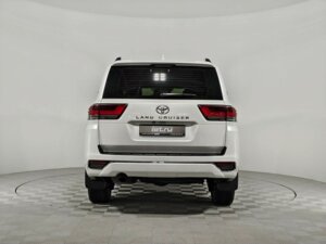 Toyota Land Cruiser 2021 3.5 AT (415 л.с.) 4WD 70th Anniversary c пробегом - фото 6