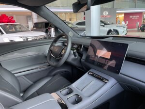 Новый GAC S7 2025 1.5hyb AT (340 л.с.) 4WD SX Premium  - фото 6