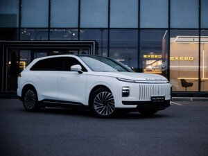 Новый Exeed Exlantix ET 2025 1.5hyb AT (469 л.с.) 4WD Top  - фото 8